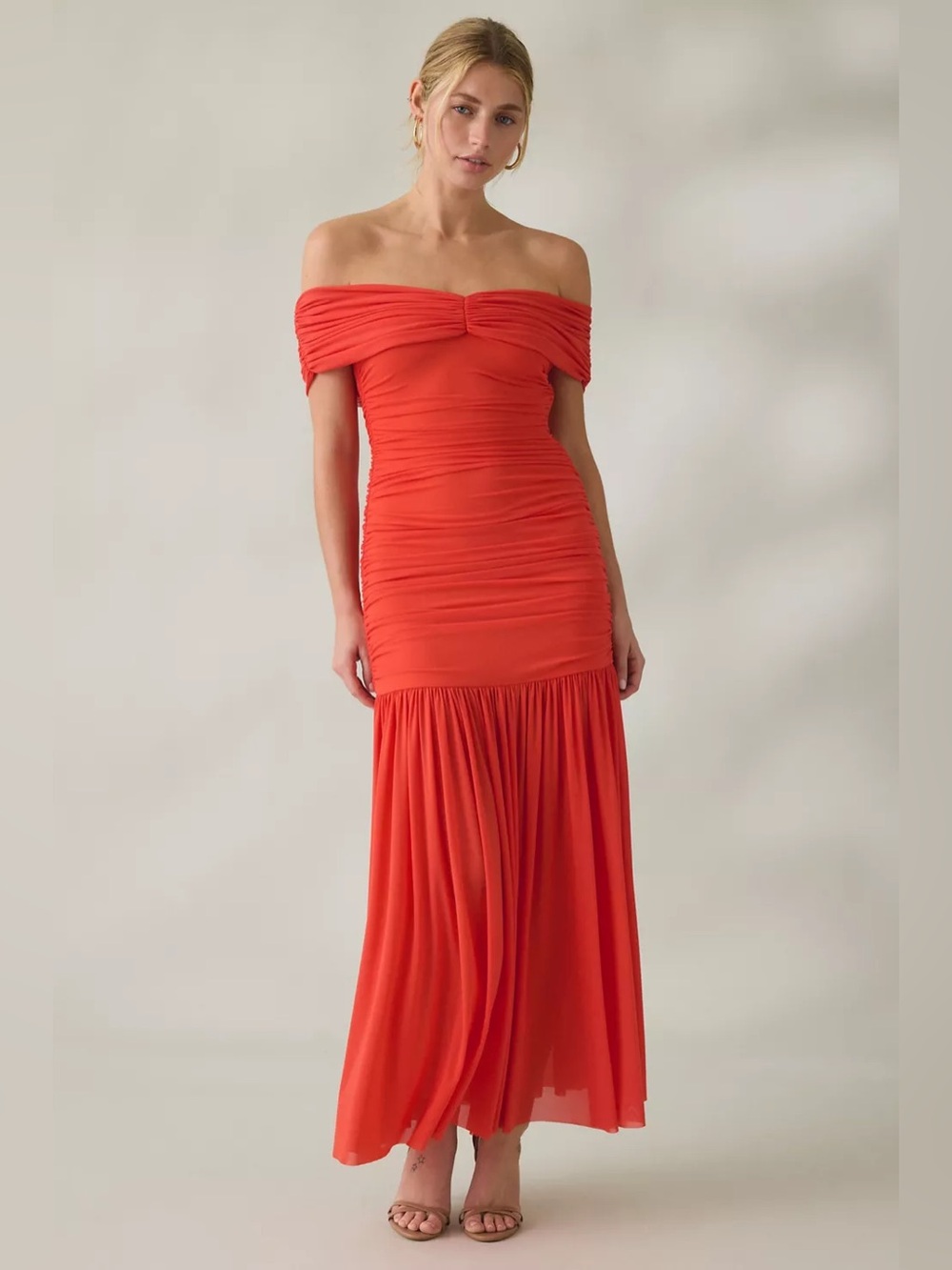 NWT ASTR The Label Andreanna Ruched Off-The-Shoulder Maxi Dress